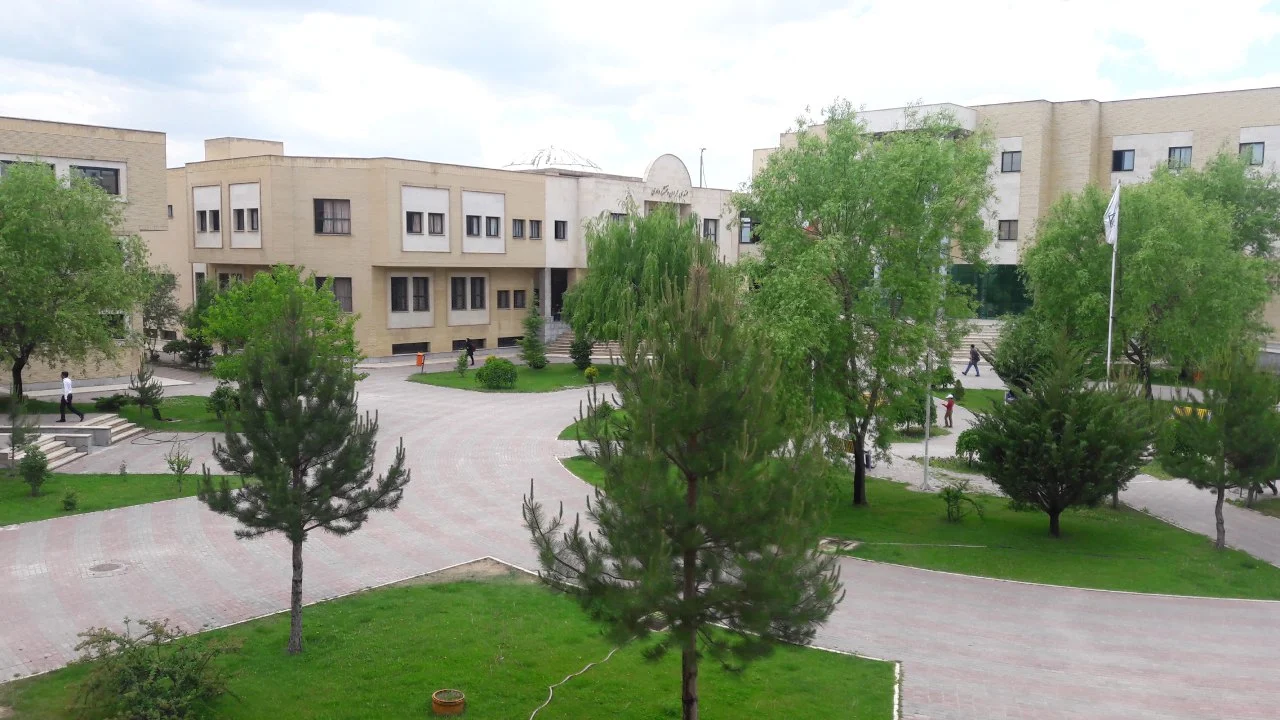فضای دانشگاه زنجان